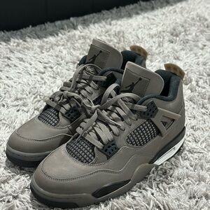 Jordan 4 Cave Stones